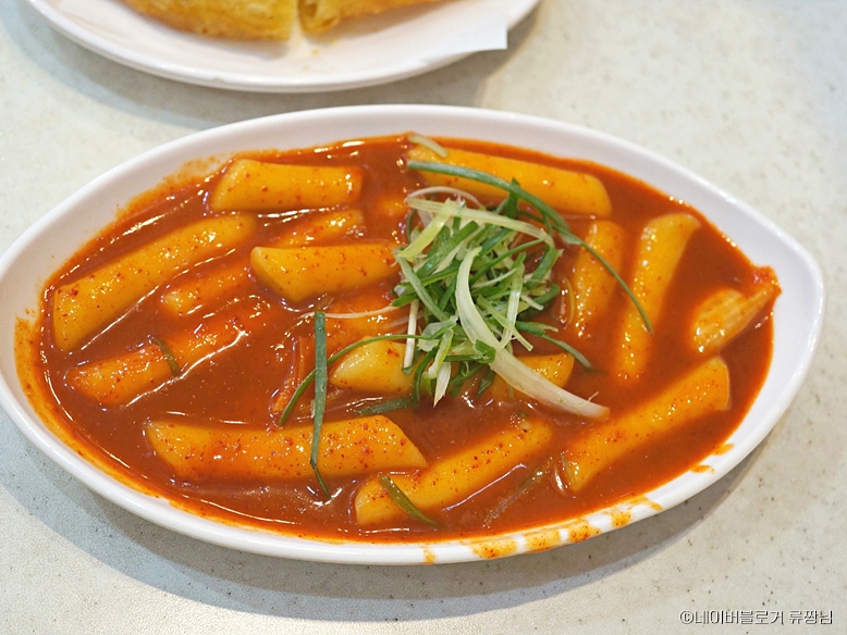 모녀떡볶이 부평남부역점 여행 추천 - 로드트립