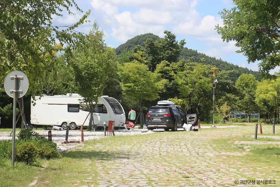 괴강국민여가캠핑장 여행 추천 - 로드트립