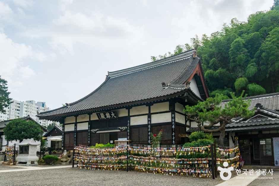 동국사(군산) 여행 추천 - 로드트립