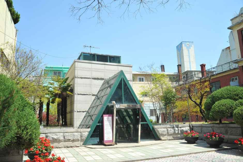 백산기념관 여행 추천 - 로드트립