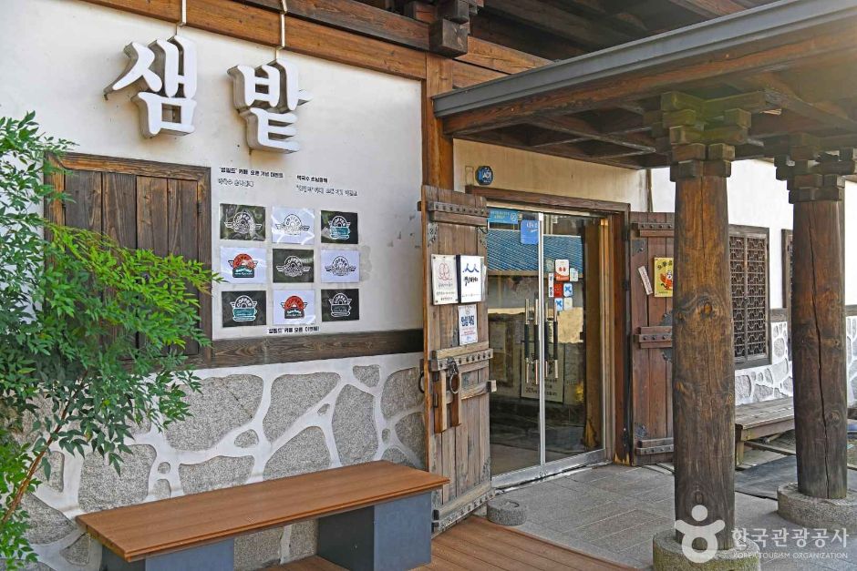 소양호 막국수거리 여행 추천 - 로드트립