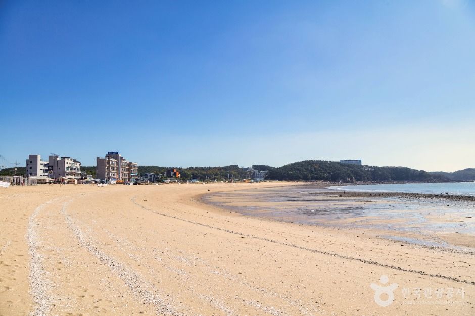 왕산해수욕장 여행 추천 - 로드트립