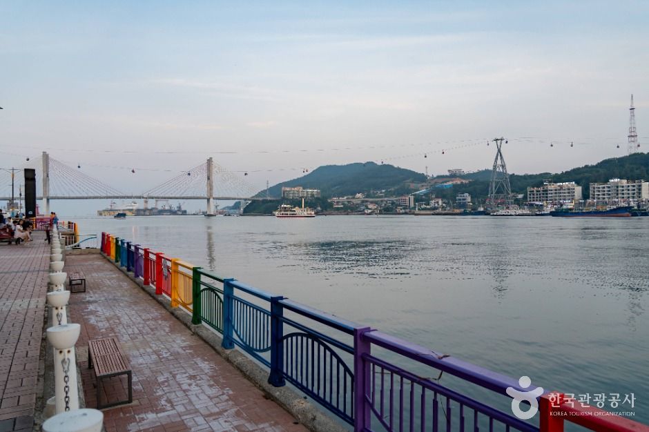 밤디불거리 여행 추천 - 로드트립