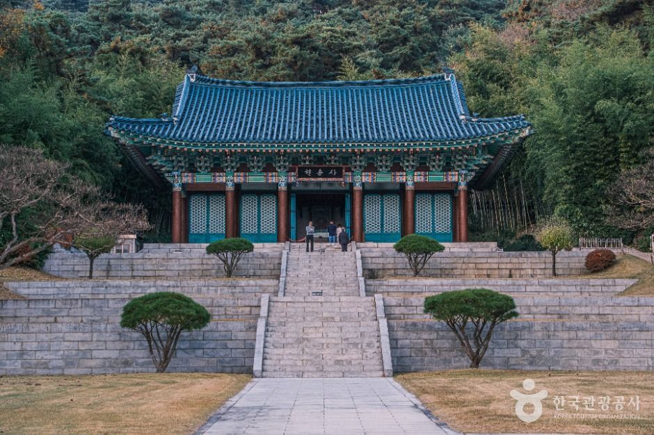 현충사 여행 추천 - 로드트립
