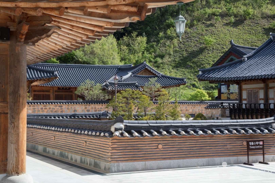 월정사·월정사 전나무숲 여행 추천 - 로드트립