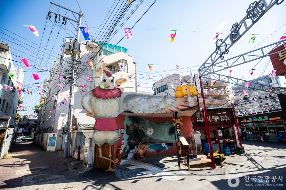 대구 평화시장 닭똥집 골목 여행 추천 - 로드트립