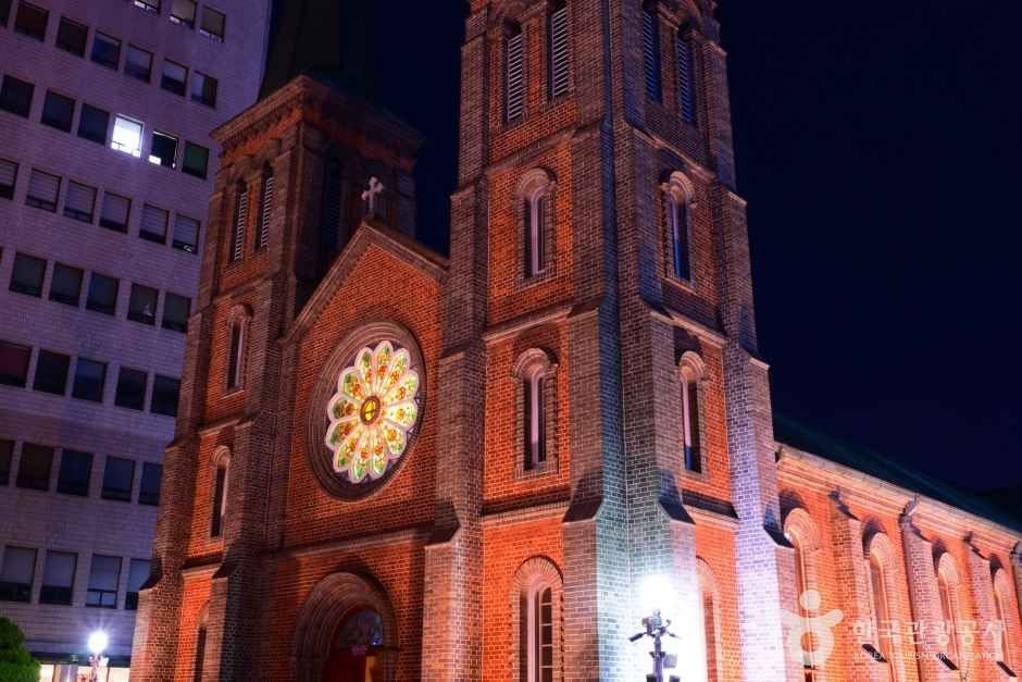대구 계산동성당 여행 추천 - 로드트립