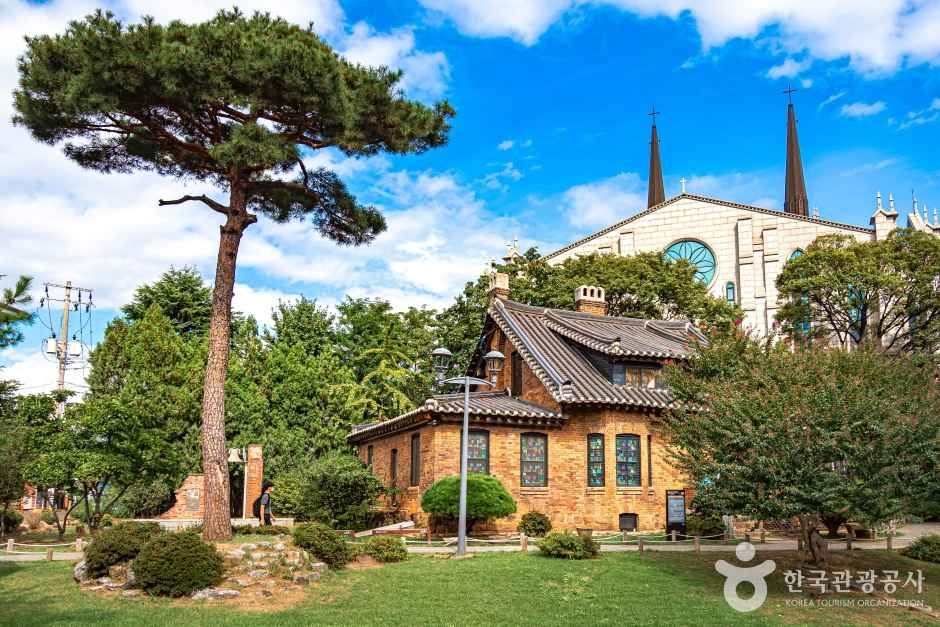 동산청라언덕 여행 추천 - 로드트립