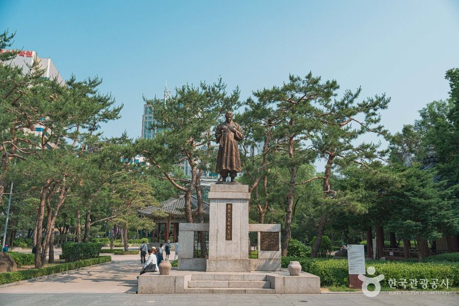 탑골공원 여행 추천 - 로드트립