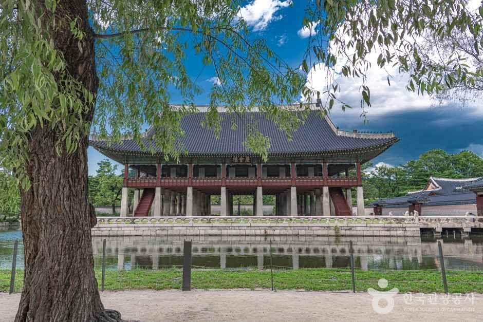 경복궁 여행 추천 - 로드트립