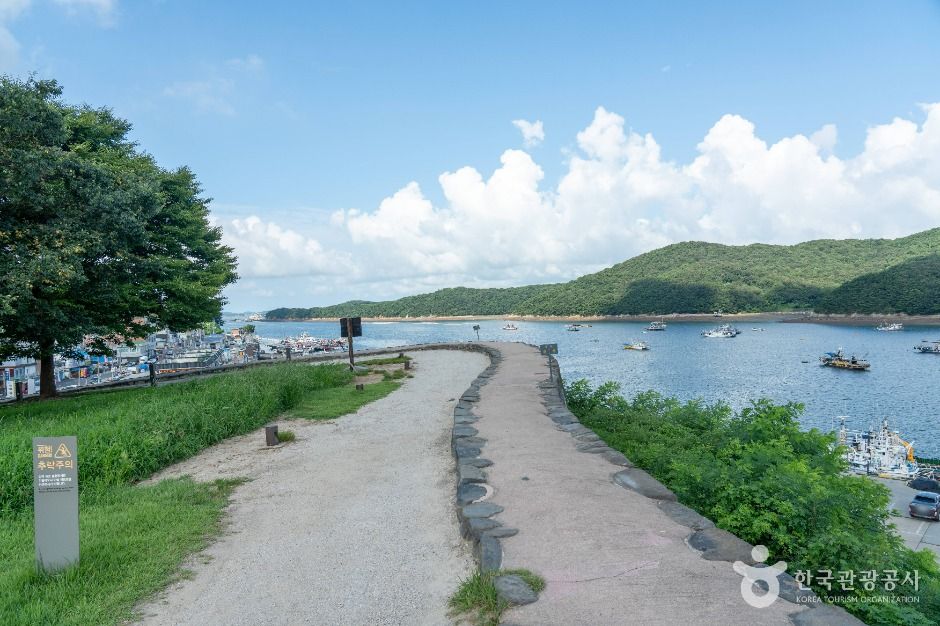 보령 충청수영성 여행 추천 - 로드트립