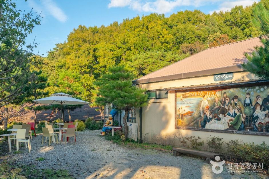 충주커피박물관 여행 추천 - 로드트립