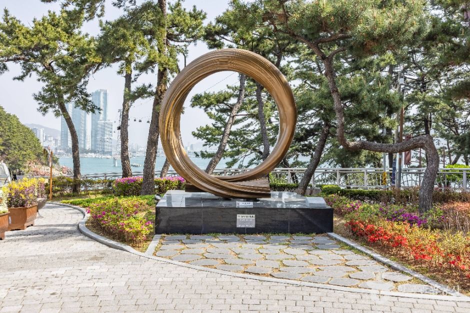 부산 암남공원 여행 추천 - 로드트립