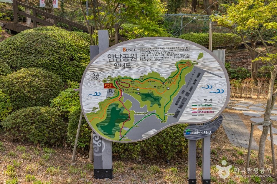 부산 암남공원 여행 추천 - 로드트립