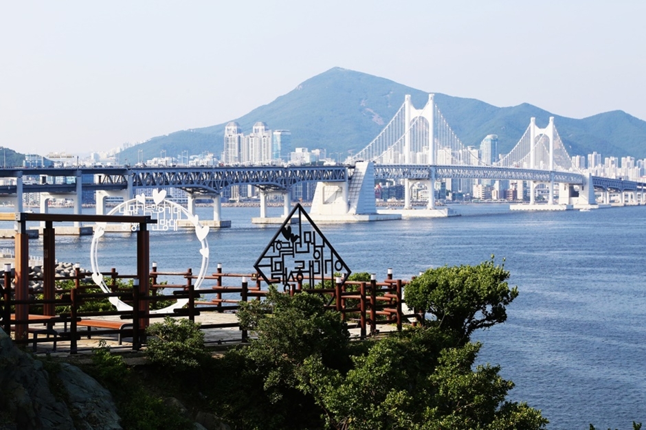 이기대공원 동생말전망대 여행 추천 - 로드트립
