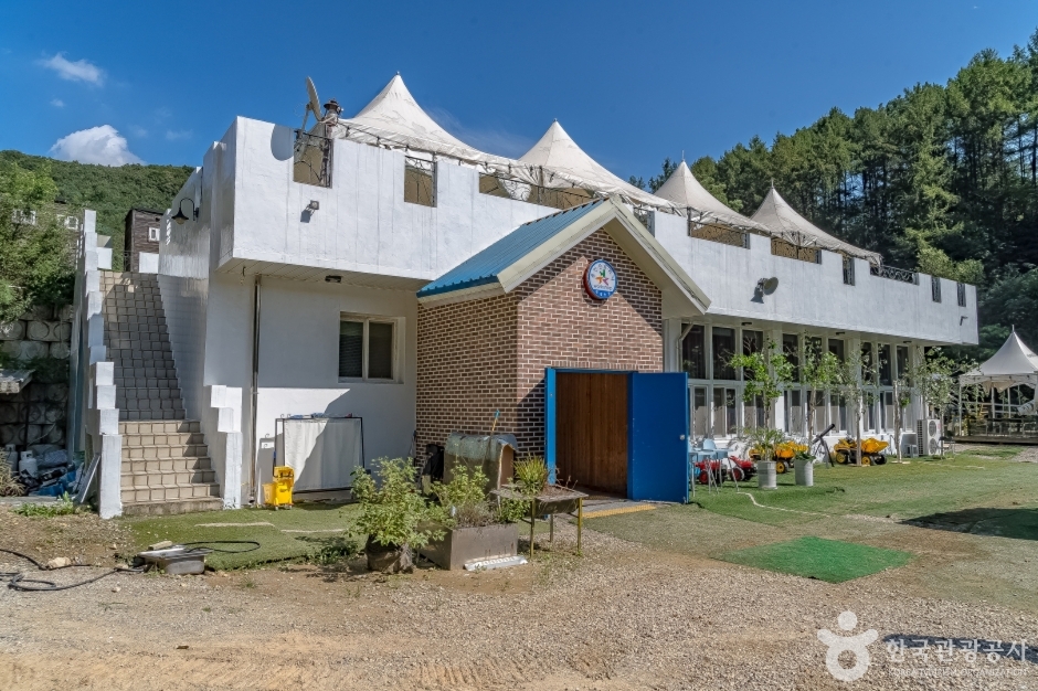 용인산토리니 여행 추천 - 로드트립