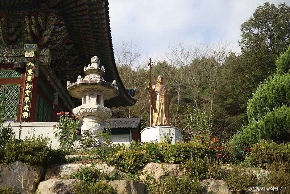 밀양 영산정사 여행 추천 - 로드트립