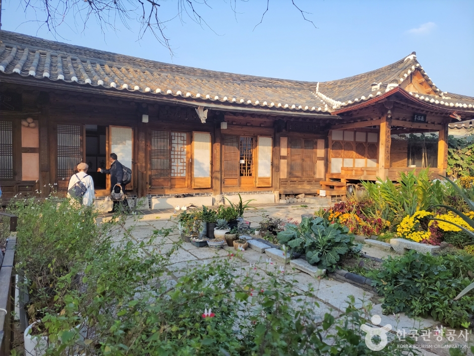 북촌동양문화박물관 여행 추천 - 로드트립