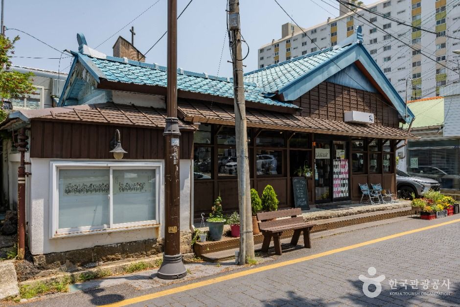 마리서사 여행 추천 - 로드트립