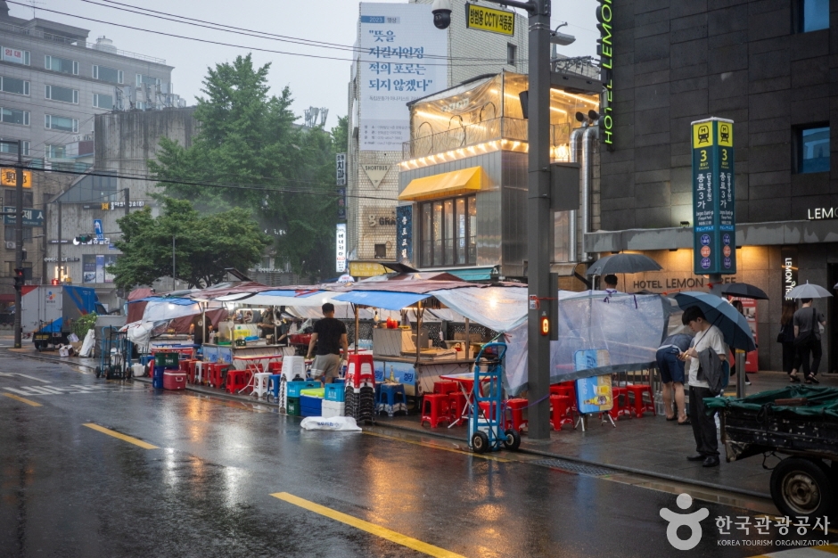 낙원동 포장마차거리 여행 추천 - 로드트립