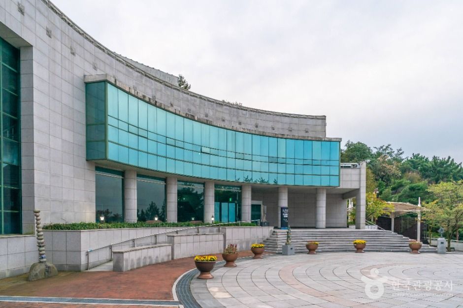 대덕문화전당 여행 추천 - 로드트립