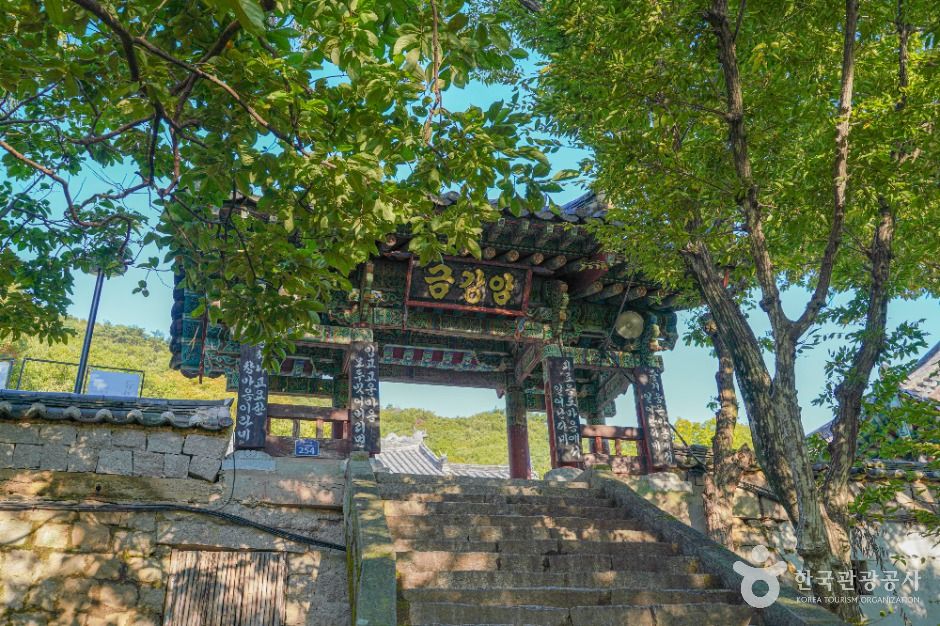 금강암(부산) 여행 추천 - 로드트립
