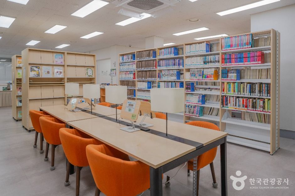 서울특별시교육청 종로도서관 여행 추천 - 로드트립