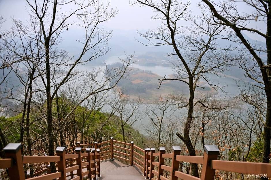 국사봉전망대 여행 추천 - 로드트립