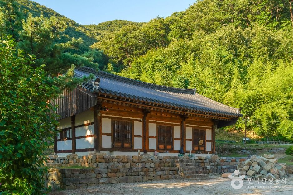 금곡사(칠곡) 여행 추천 - 로드트립