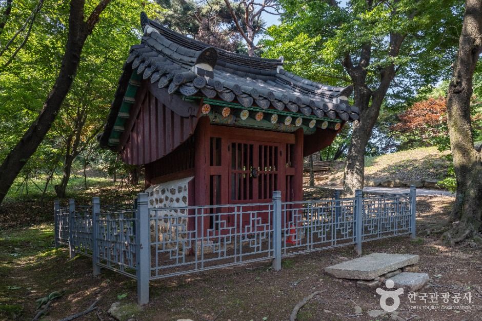 양헌수 승전비 여행 추천 - 로드트립