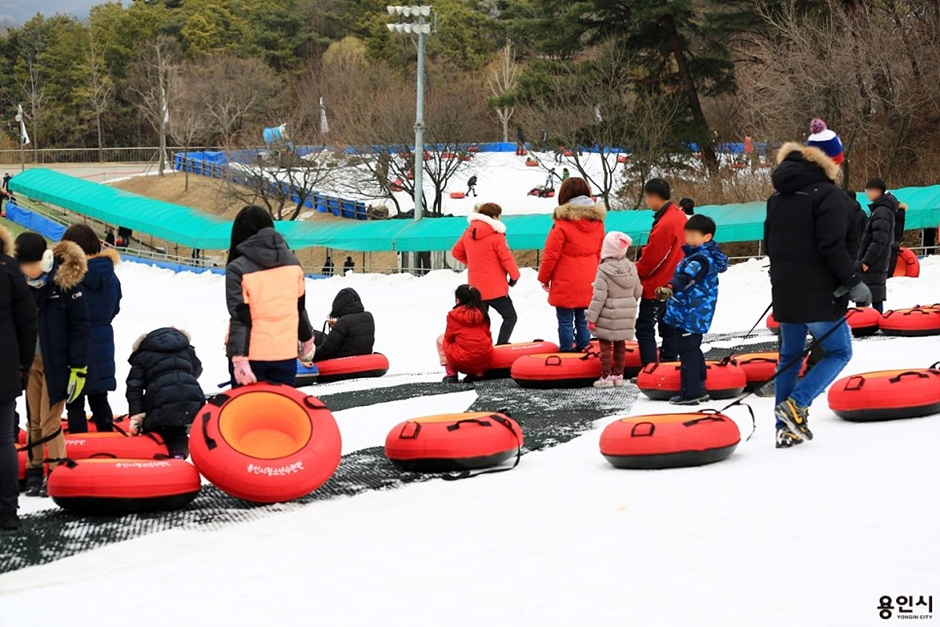 용인시청소년수련원 사계절썰매장 여행 추천 - 로드트립
