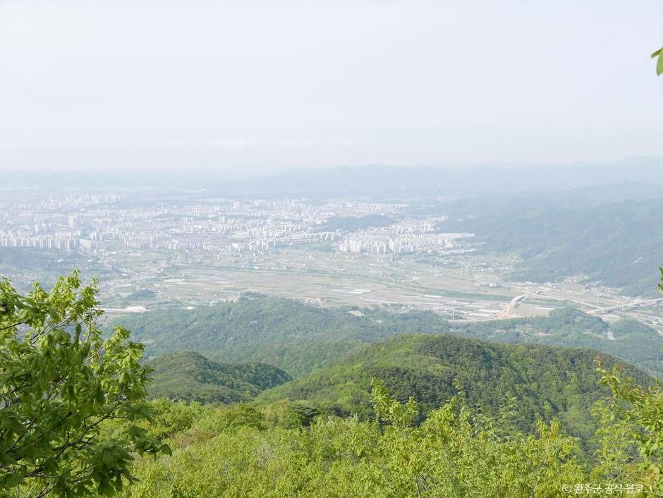 모악산 여행 추천 - 로드트립