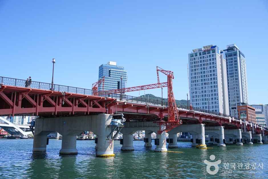 영도대교 여행 추천 - 로드트립