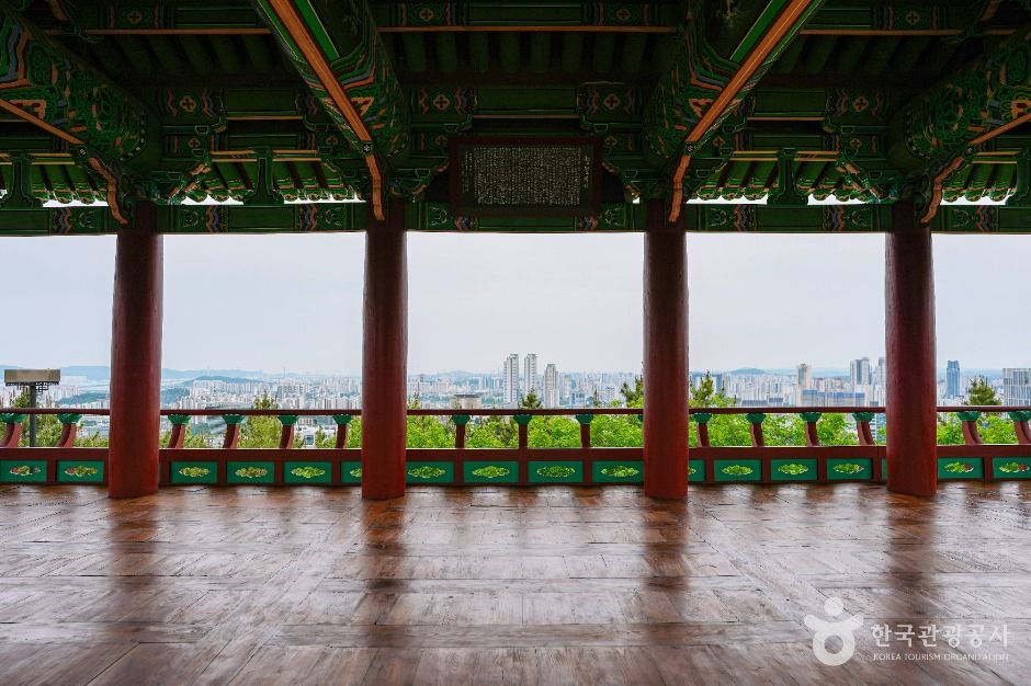함월루 여행 추천 - 로드트립