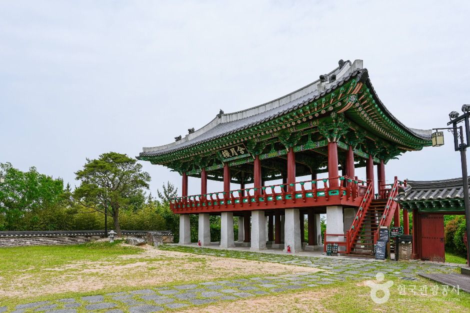 함월루 여행 추천 - 로드트립