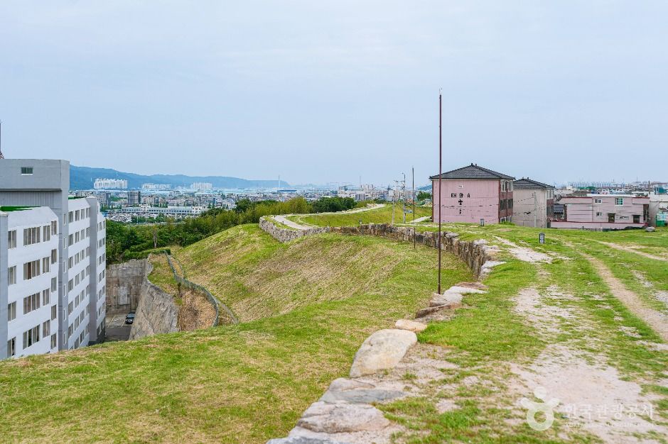 울산 경상좌도병영성 여행 추천 - 로드트립