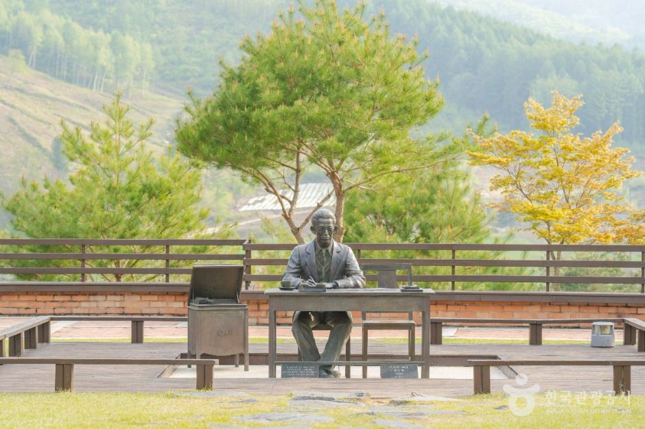 이효석문화예술촌 여행 추천 - 로드트립
