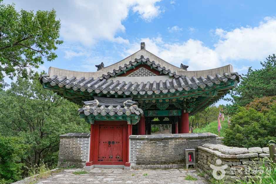금정산성 여행 추천 - 로드트립