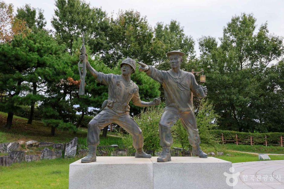 여주 현충탑 여행 추천 - 로드트립
