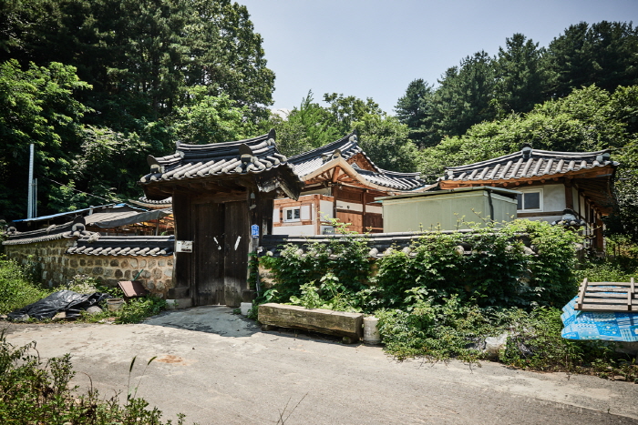 춘천최재근가옥 여행 추천 - 로드트립