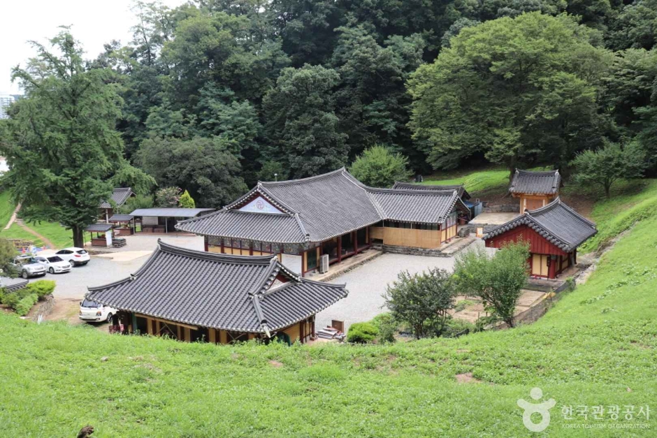 영은사(공주) 여행 추천 - 로드트립