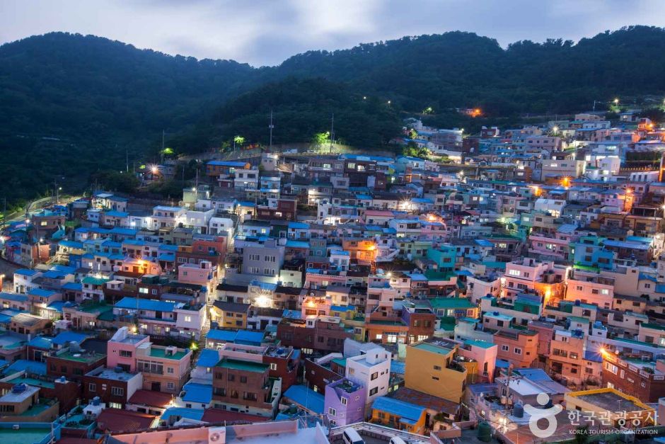 부산 감천문화마을 여행 추천 - 로드트립
