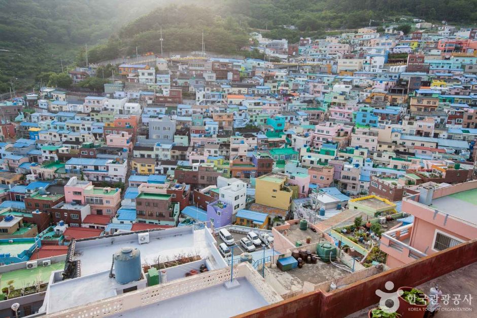 부산 감천문화마을 여행 추천 - 로드트립