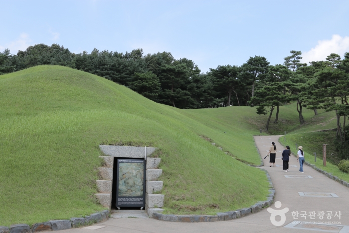 공주 무령왕릉과 왕릉원[유네스코 세계유산] 여행 추천 - 로드트립