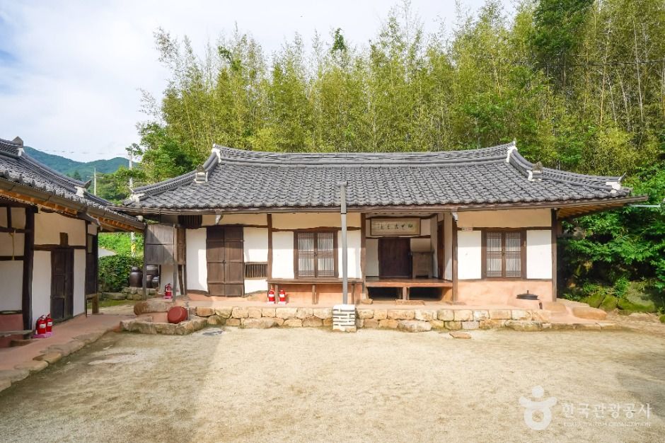 노태우 대통령 생가 여행 추천 - 로드트립