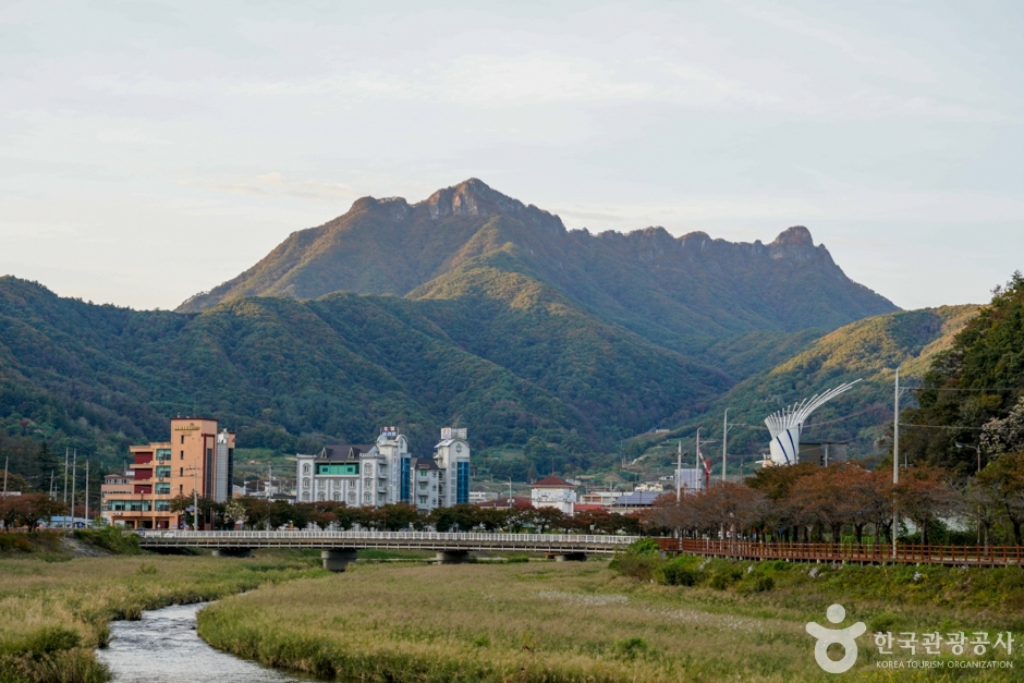 주흘산 여행 추천 - 로드트립