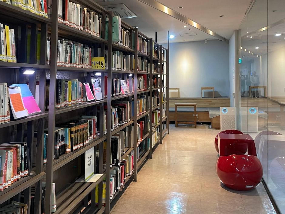 충무로영상센터 오재미동 여행 추천 - 로드트립