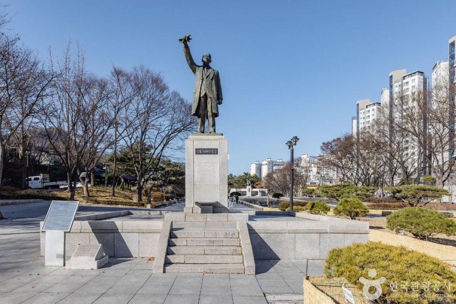 송재서재필선생상 여행 추천 - 로드트립
