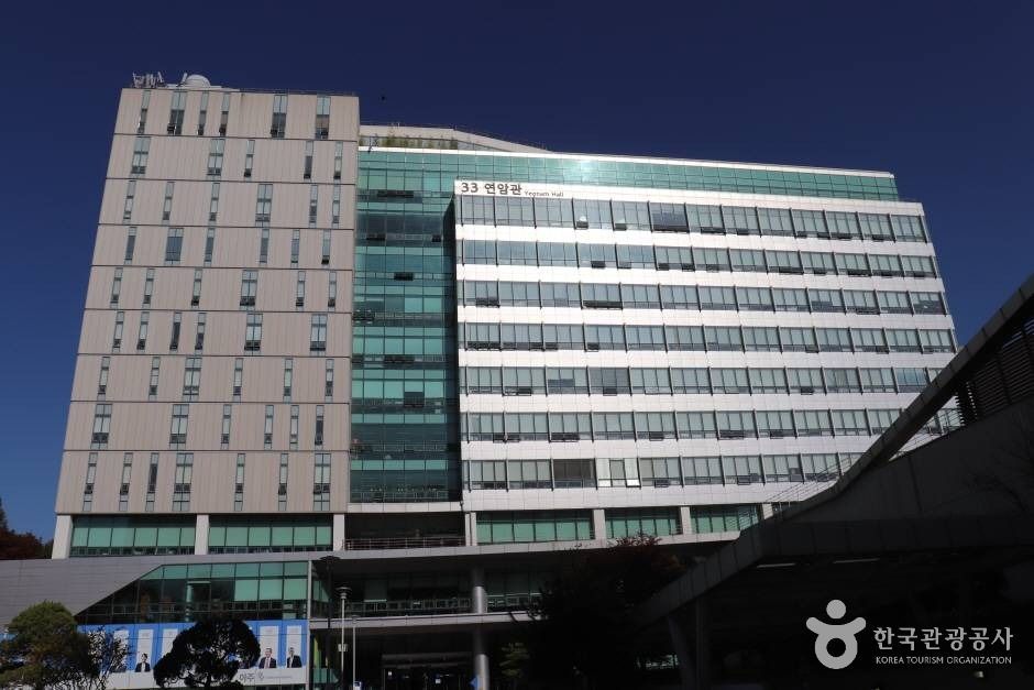 아주대학교도구박물관 여행 추천 - 로드트립