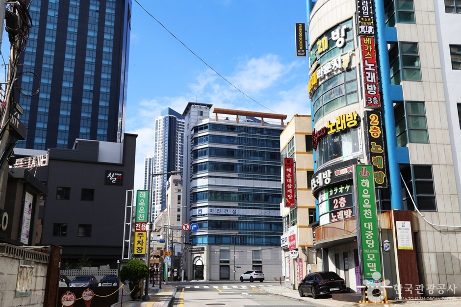 해운대온천센터 여행 추천 - 로드트립